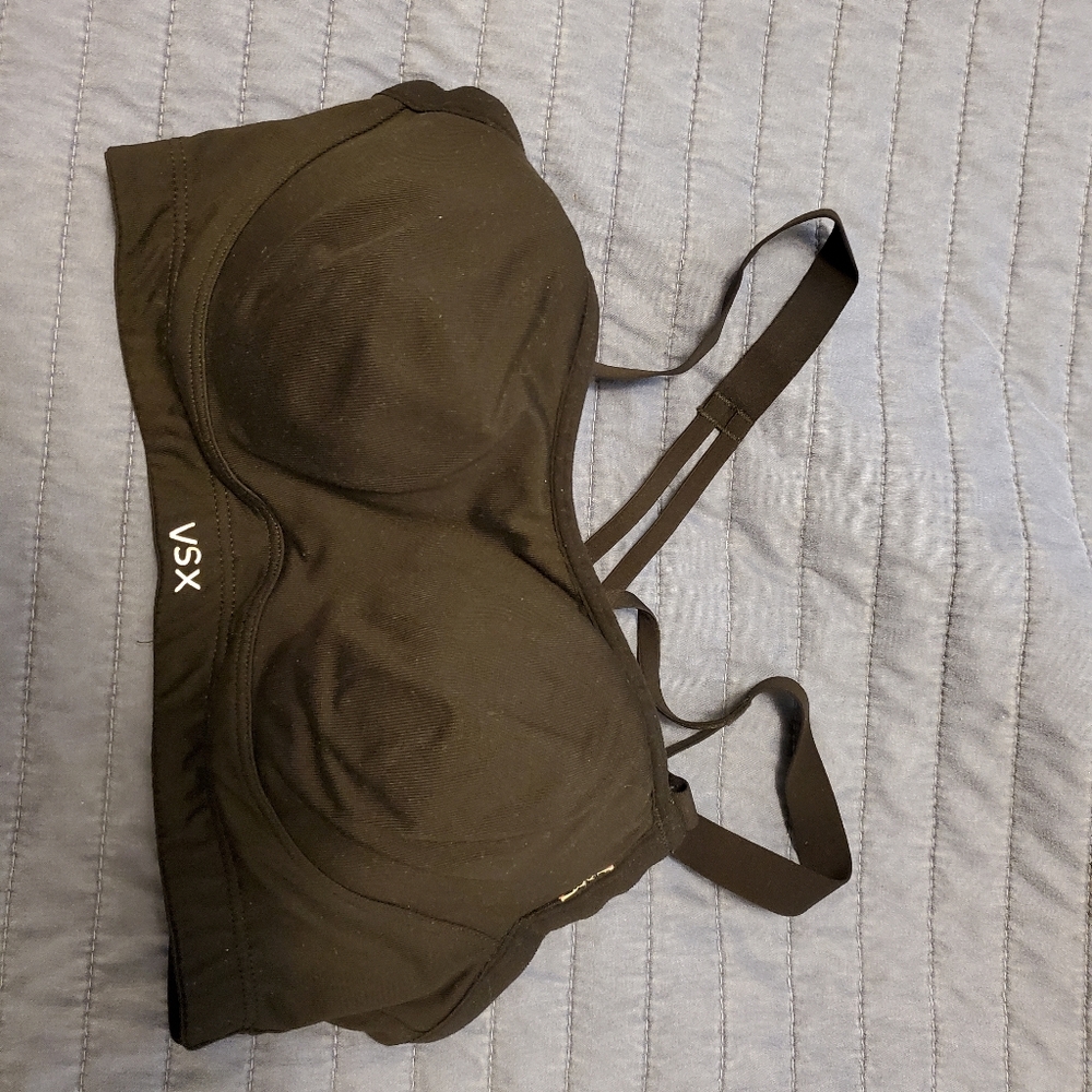 Sport bra 32c Victoria secret angel